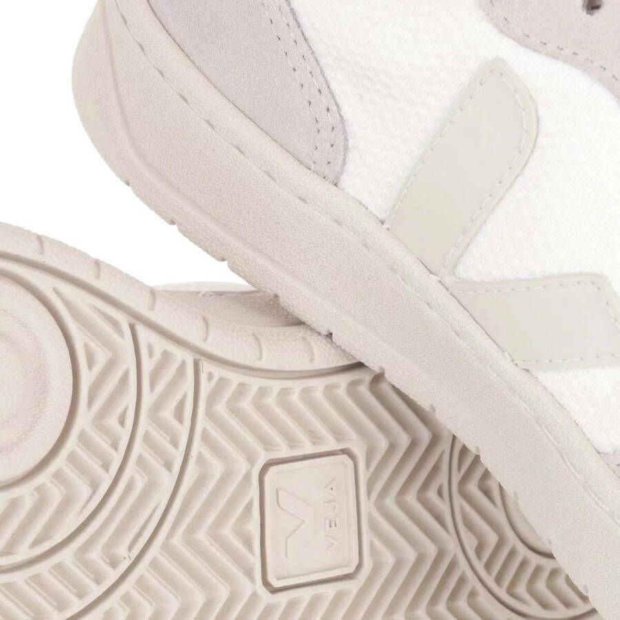 Veja Sneakers V-10 B-Mesh in beige