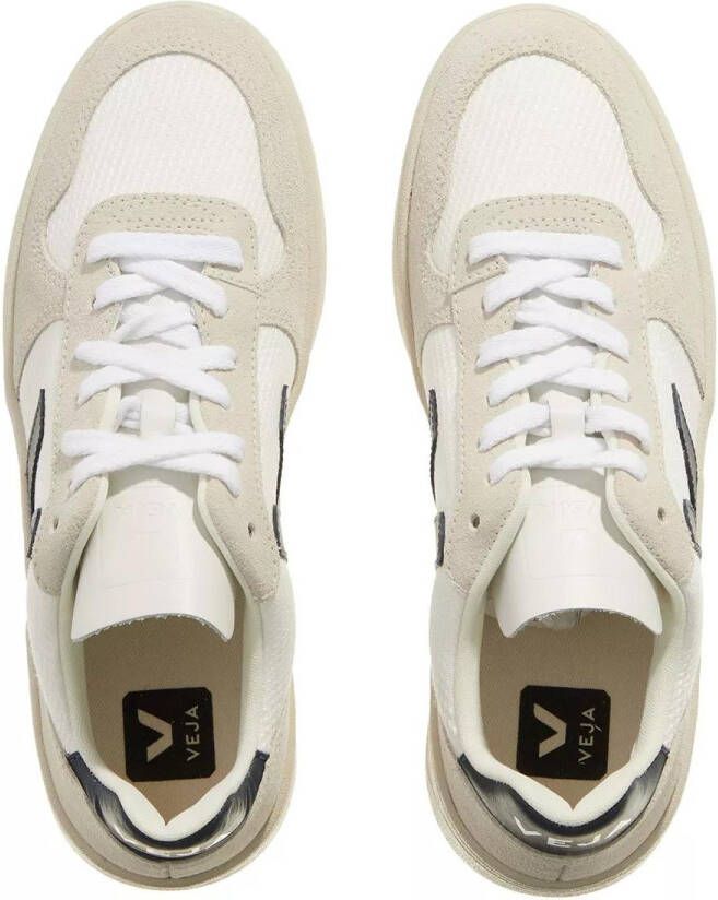 Veja Sneakers V-10 in wit