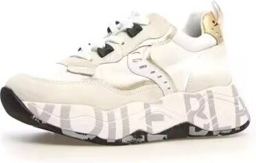 Voile blanche Low-Top Sneakers Trekking-Inspired White Sneakers With Technical Fa in beige