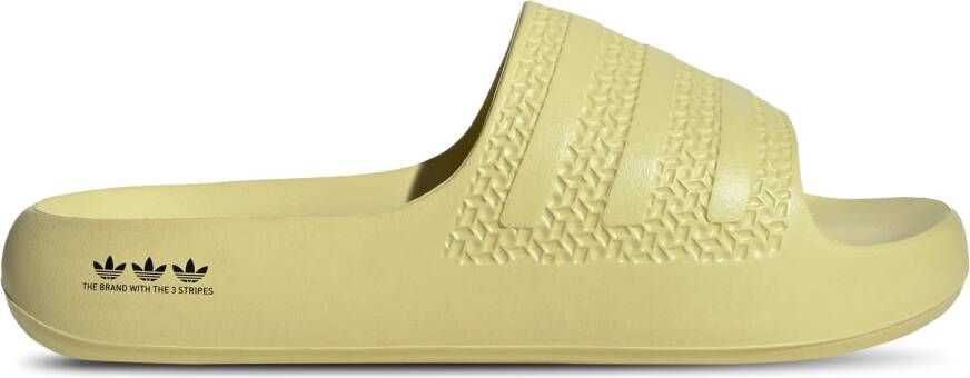 Adidas adilette Dames Slippers en Sandalen Geel Maat: 36 2 3 Mesh Synthetisch Foot Locker