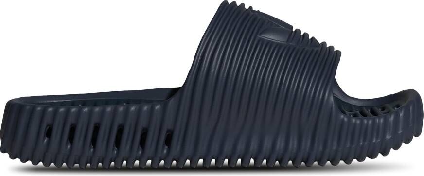Adidas adilette Slippers en Sandalen Blauw Maat: 43 1 3 Mesh Synthetisch Foot Locker