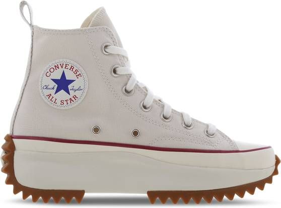 converse run star hike looks