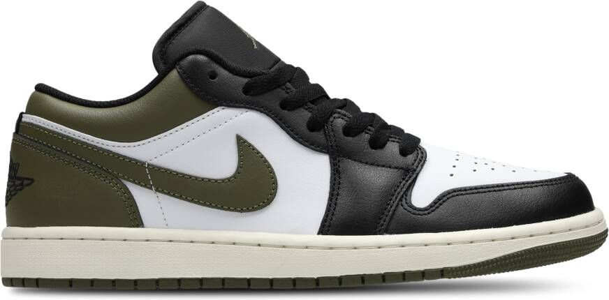 Jordan 1 Low Heren Schoenen Zwart Maat: 40 Leer Foot Locker