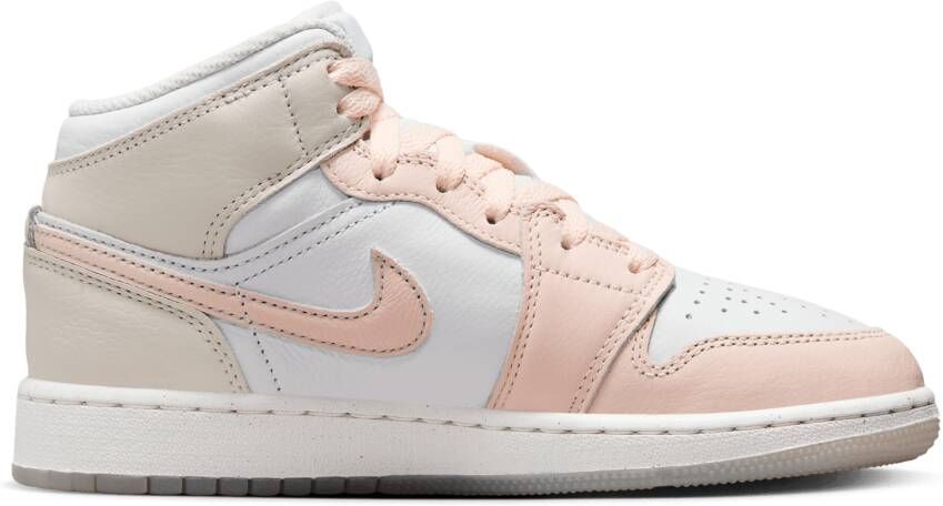 Jordan 1 Low Unisex Schoenen Wit Maat: 35.5 Leer Foot Locker