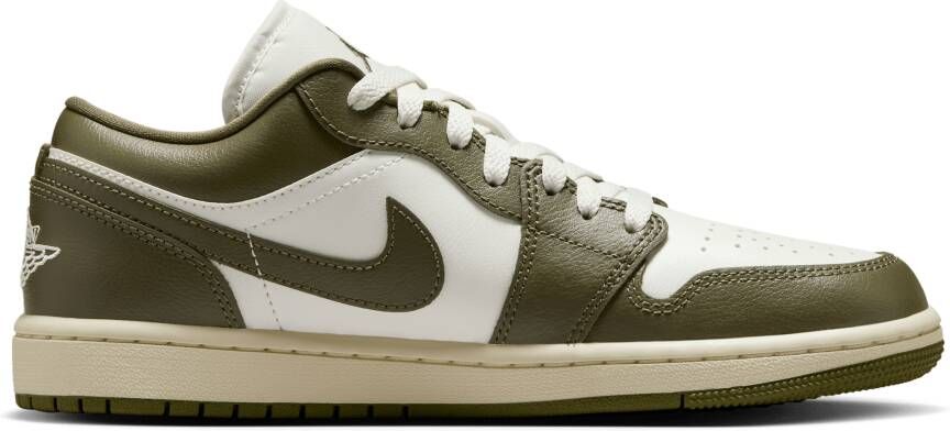 Jordan Aj1 Low Dames Schoenen Beige Maat: 36.5 Leer Foot Locker