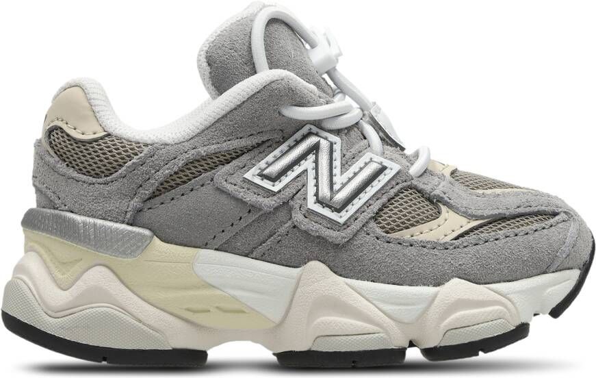 New Balance 574 Unisex Schoenen Rood Maat: 22.5 Leer Textil Foot Locker
