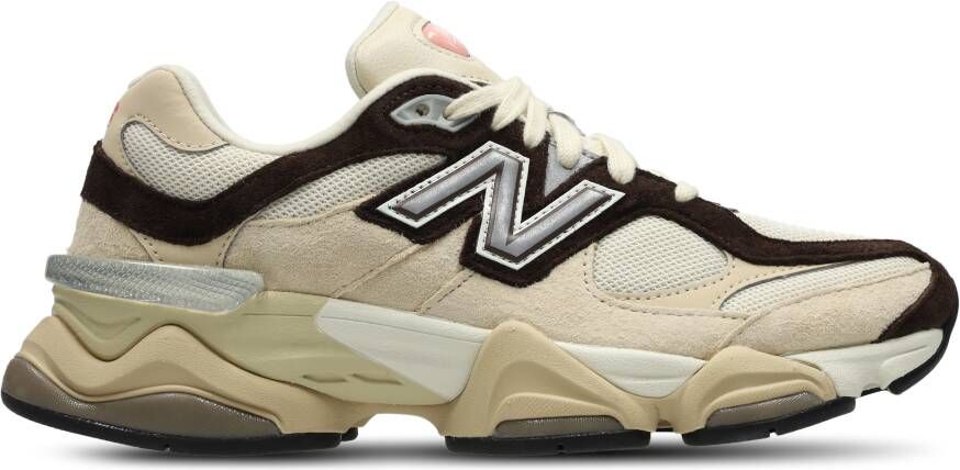 New Balance 9060 Dames Schoenen Bruin Maat: 37.5 Leer Foot Locker