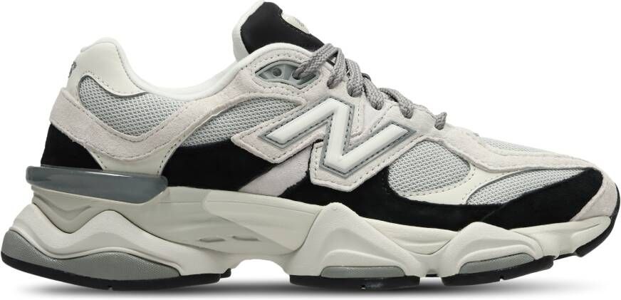 New Balance 9060 Dames Schoenen Bruin Maat: 37.5 Suède Foot Locker