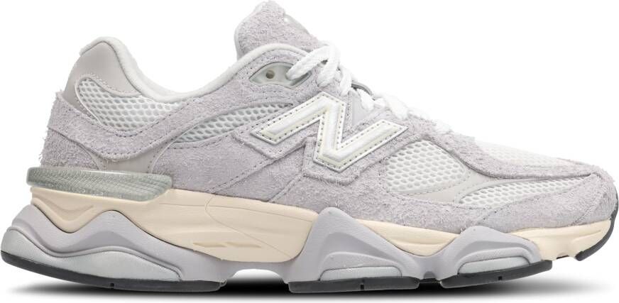 New Balance 9060 Sneakers Dames Bruin Suède
