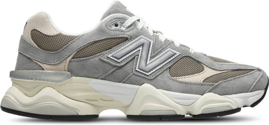 New Balance 9060 Heren Schoenen Grijs Maat: 41.5 Suède Foot Locker