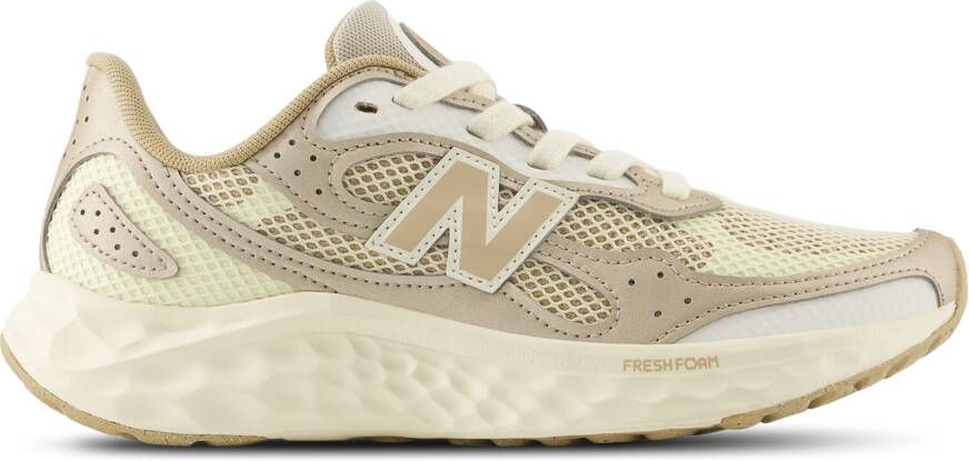 New Balance Arishi Dames Schoenen Beige Maat: 36 Leer Foot Locker