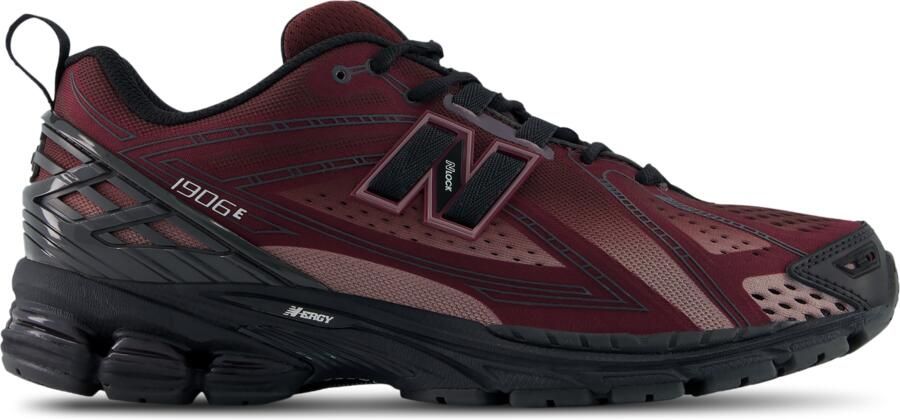 New Balance 1906R Sneakers Heren Zwart Mesh Synthetisch