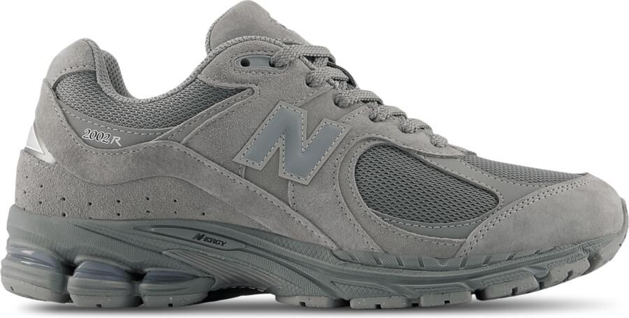 New Balance 2002R Sneakers Dames Grijs Leer
