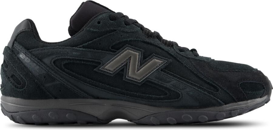 New Balance 204L Sneakers Dames Zwart Leer
