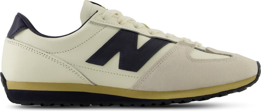 New Balance 471 Sneakers Dames Beige Leer