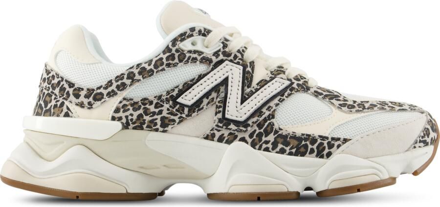 New Balance 9060 Sneakers Beige Leer