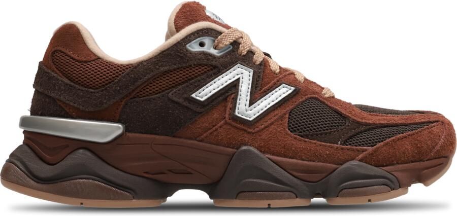 New Balance 9060 Sneakers Dames Bruin Leer