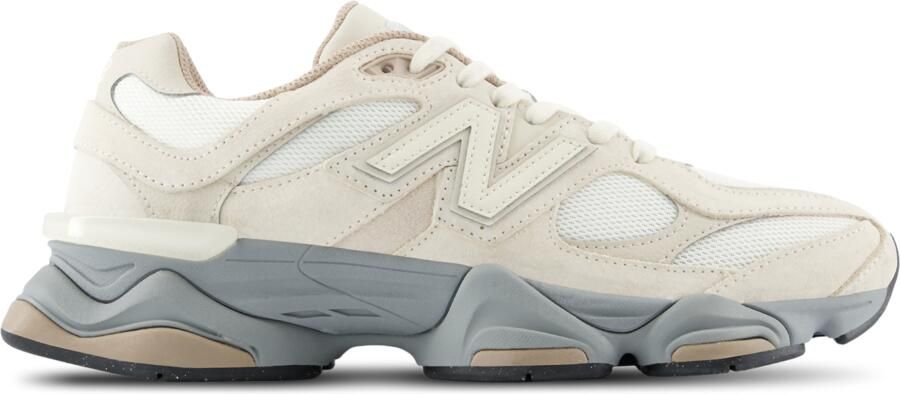 New Balance 9060 Sneakers Wit Leer