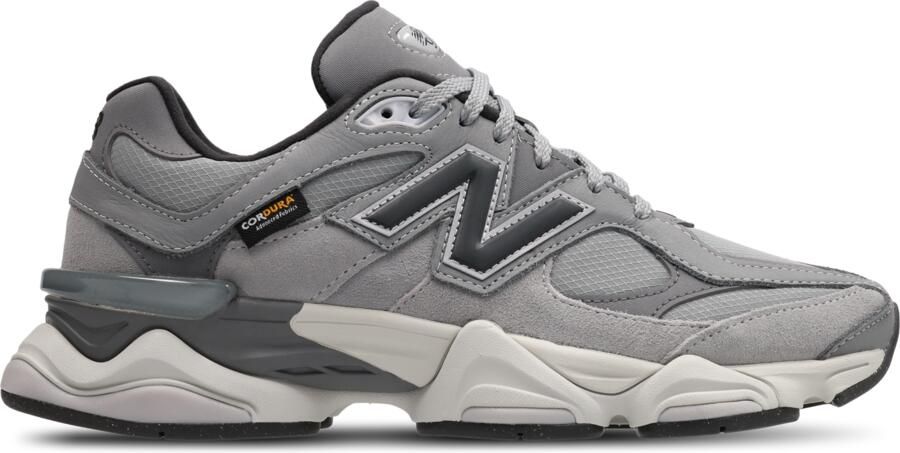 New Balance 9060 Sneakers Heren Grijs Suède - Foto 3