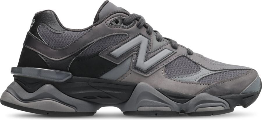 New Balance 9060 Sneakers Heren Zwart Suède