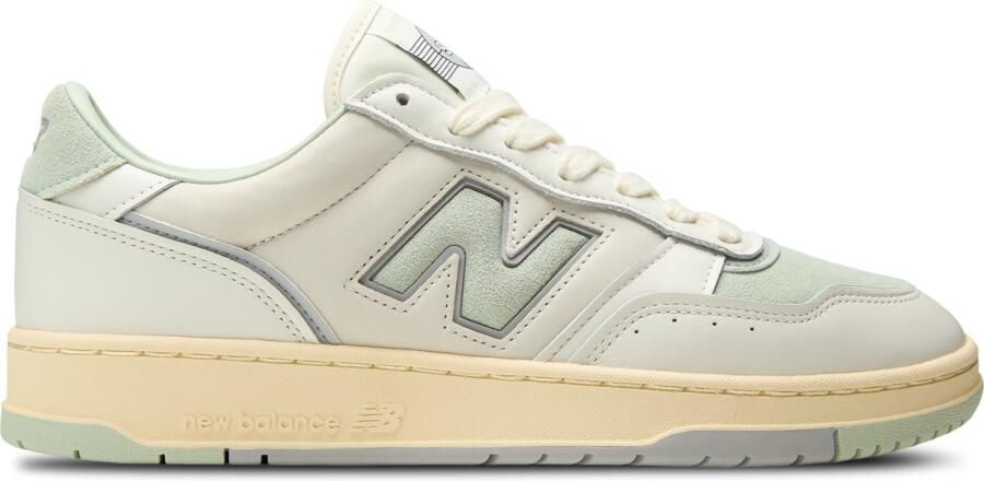 New Balance Bb950 Sneakers Dames Beige Leer