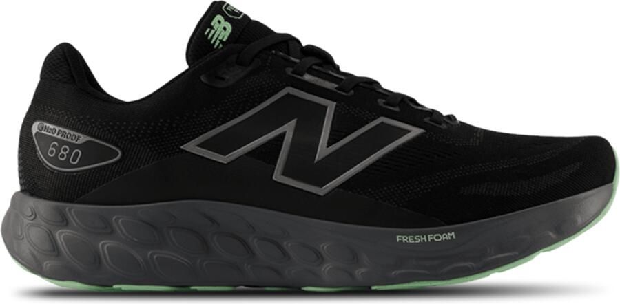 New Balance Fresh Foam 680 V8 Waterproof Sneakers Heren Zwart Leer