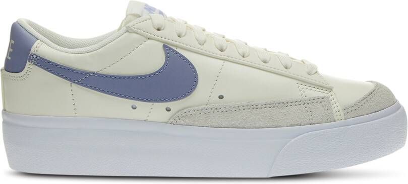 Nike Blazer Low Platform Dames Schoenen