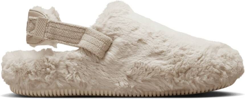 Nike Calm Dames Slippers en Sandalen Beige Maat: 40.5 Bont Foot Locker
