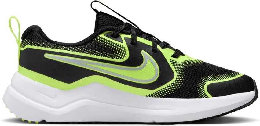 Nike Cosmic Runner Road Unisex Schoenen Zwart Maat: 35.5 Mesh Synthetisch Foot Locker