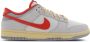 Nike Dunk Low Se Basketball Schoenen sail picante red photon dust maat: 42.5 beschikbare maaten:38.5 39 40.5 41 42.5 44.5 45 47 - Thumbnail 3