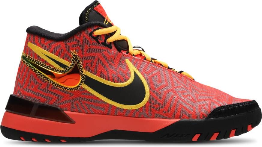 Nike LeBron Heren Schoenen Rood Maat: 41 Mesh Synthetisch Foot Locker