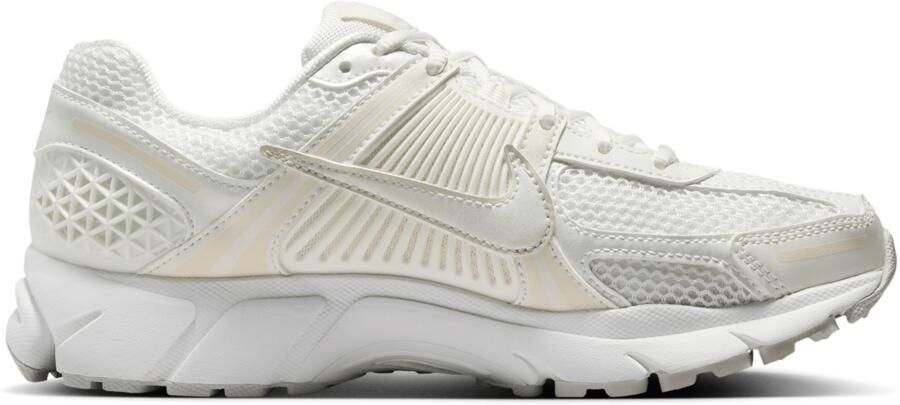 Nike Zoom Vomero 5 damesschoenen met accenten met reflecterend design Wit