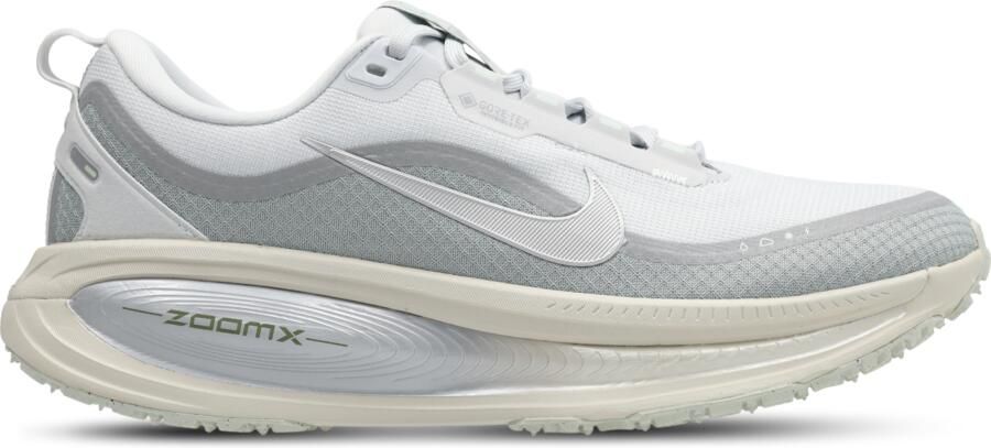 Nike Vomero 18 GORE-TEX waterdichte hardloopschoenen met reflecterende accenten voor heren (straat) Grijs - Foto 5