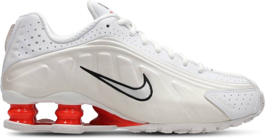 Nike Shox Dames Schoenen Wit Maat: 36 Plastic Foot Locker