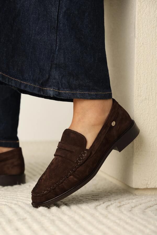 Fred de la bretoniere Bodil Beau loafer suède donkerbruin