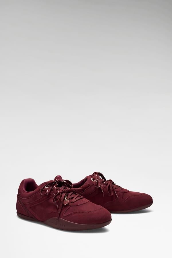 Guess Besar Suède Hardloopschoenen