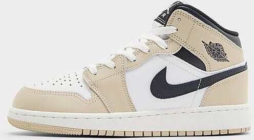 Jordan Air 1 Mid (GS) Air Retro in beige formaten: 38.5
