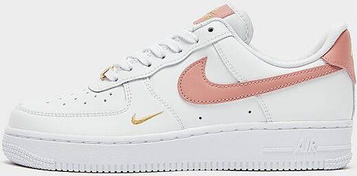 Nike WMNS Air Force 1 '07 ESS Air Force 1 in wit formaten: 38.5