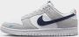 Nike herenschoenen Dunk Low Football Grey White Bright Crimson Midnight Navy- Heren Football Grey White Bright Crimson Midnight Navy - Thumbnail 3