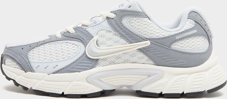 Nike Damesschoenen met reflecterende accenten V5 RNR Wit- Dames Wit