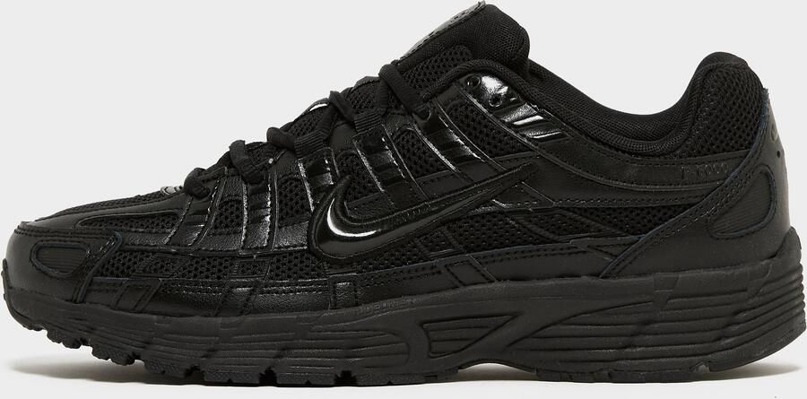 Nike Lage Sneakers Baskets P-6000 textile respirant
