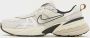 Nike schoenen V2K Run Pure Platinum Platinum Tint Light Bone Chrome- Heren Pure Platinum Platinum Tint Light Bone Chrome - Thumbnail 4