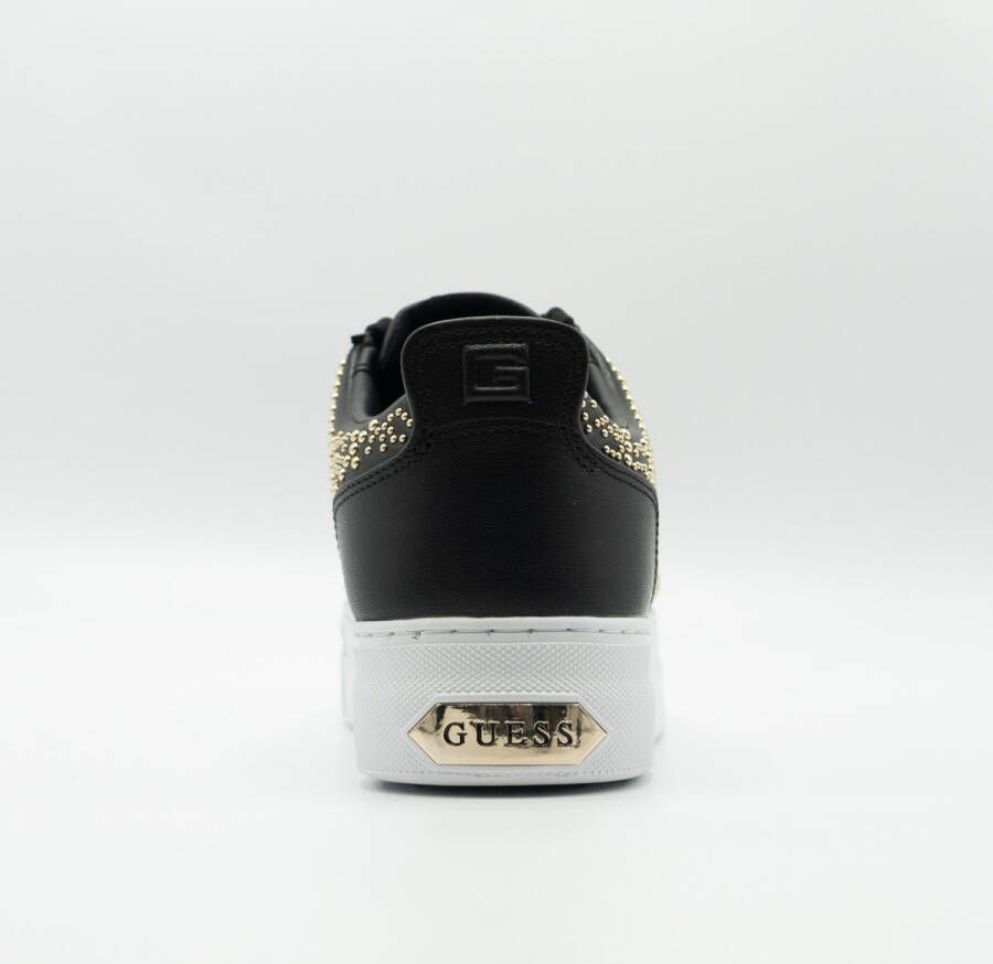 Guess Giaa7 Sneaker