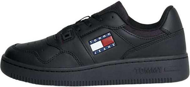 TOMMY JEANS Plateausneakers TJW RETRO BASKET ESS vrijetijdsschoen lage schoen veterschoen met zijlogo-vlag - Foto 10
