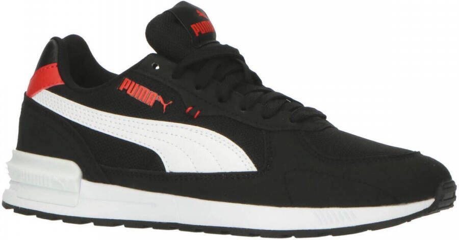 Puma Sneakers