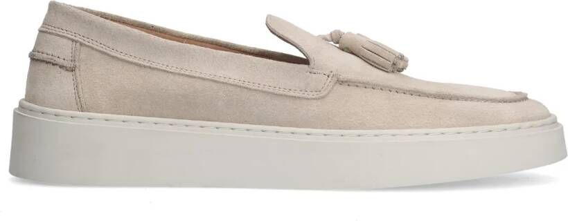 Manfield Beige suède loafers met kwastjes