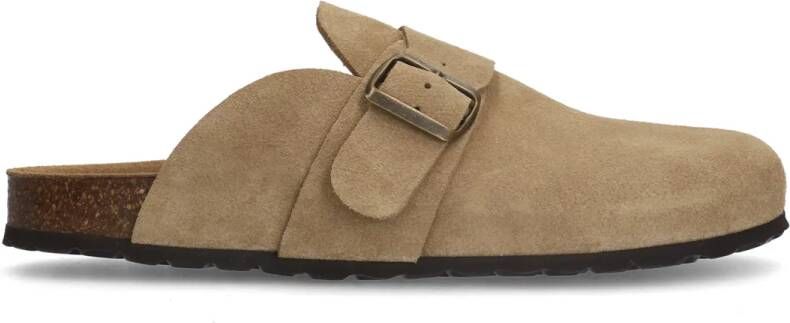 Manfield Beige suède slip ons