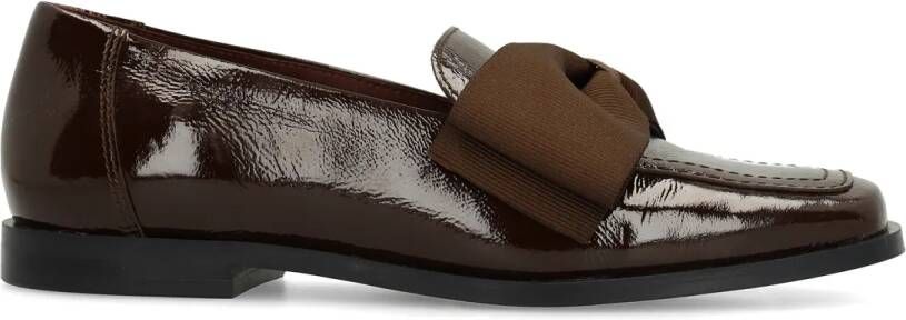 Manfield Bruine lakleren loafers met strik