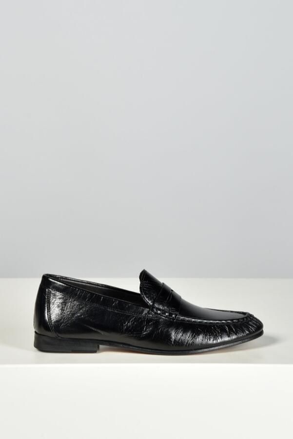 Posa loafers Wrinkle leather shiny PW41-600 black