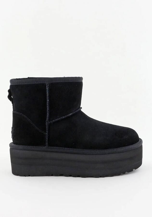 UGG enkellaarsjes Classic Mini Platform 1134991 black